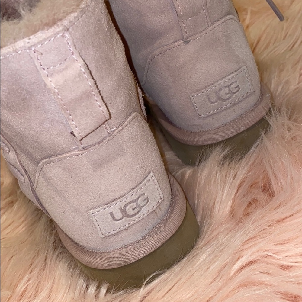ugg’s - Picture 2 of 2